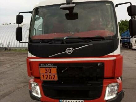 Вольво FL 250 2014 у Харкові на Automoto.ua Білий Вольво FL 250, об'ємом двигуна 7.7 л та пробігом 270 тис. км за 54000 $, фото 1 на Automoto.ua