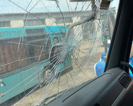 Вольво FMX 13, объемом двигателя 0 л и пробегом 300 тыс. км за 30000 $, фото 7 на Automoto.ua