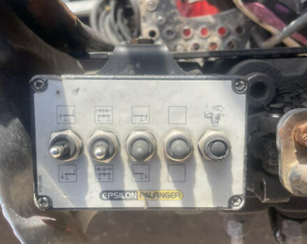 Вольво FMX 13 2013 у Долине на Automoto.ua Зелений Вольво FMX 13, об'ємом двигуна 12 л та пробігом 555 тис. км за 53500 $, фото 20 на Automoto.ua