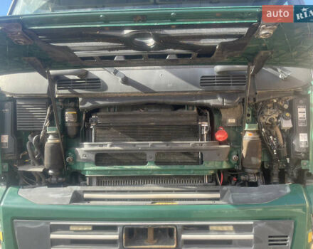 Вольво FMX 13 2013 у Долине на Automoto.ua Зелений Вольво FMX 13, об'ємом двигуна 12 л та пробігом 555 тис. км за 53500 $, фото 7 на Automoto.ua