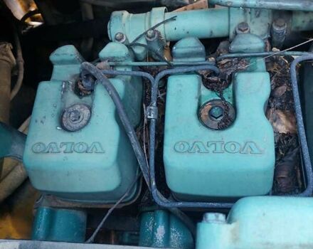 Жовтий Вольво L 330D, об'ємом двигуна 16 л та пробігом 50 тис. км за 83500 $, фото 1 на Automoto.ua