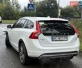 Белый Вольво V60 Cross Country, объемом двигателя 2.5 л и пробегом 161 тыс. км за 14500 $, фото 6 на Automoto.ua
