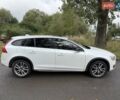 Белый Вольво V60 Cross Country, объемом двигателя 2.5 л и пробегом 161 тыс. км за 14900 $, фото 3 на Automoto.ua