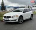 Белый Вольво V60 Cross Country, объемом двигателя 2.5 л и пробегом 161 тыс. км за 14500 $, фото 2 на Automoto.ua
