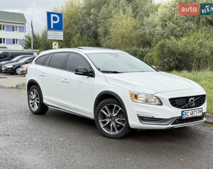 Белый Вольво V60 Cross Country, объемом двигателя 2.5 л и пробегом 161 тыс. км за 14500 $, фото 12 на Automoto.ua