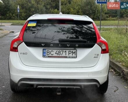 Белый Вольво V60 Cross Country, объемом двигателя 2.5 л и пробегом 161 тыс. км за 14900 $, фото 17 на Automoto.ua