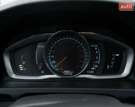 Белый Вольво V60 Cross Country, объемом двигателя 2.5 л и пробегом 144 тыс. км за 16400 $, фото 18 на Automoto.ua