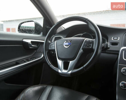 Белый Вольво V60 Cross Country, объемом двигателя 2.5 л и пробегом 144 тыс. км за 16400 $, фото 15 на Automoto.ua