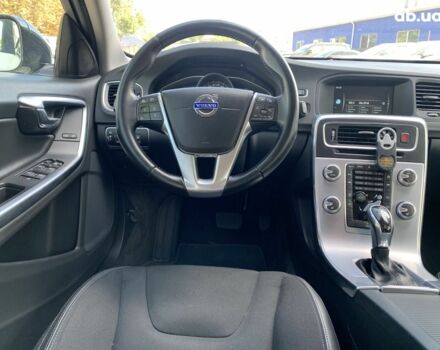 Белый Вольво V60 Cross Country, объемом двигателя 2 л и пробегом 194 тыс. км за 16900 $, фото 14 на Automoto.ua