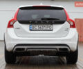 Белый Вольво V60 Cross Country, объемом двигателя 2.5 л и пробегом 144 тыс. км за 16400 $, фото 3 на Automoto.ua