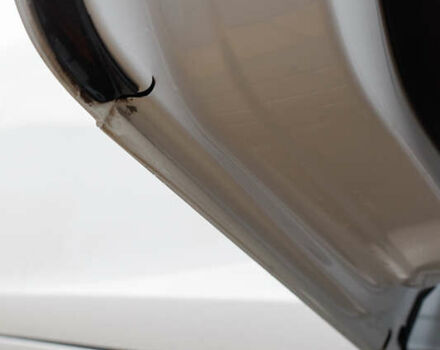 Белый Вольво V60 Cross Country, объемом двигателя 2.5 л и пробегом 144 тыс. км за 16400 $, фото 13 на Automoto.ua