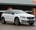 Белый Вольво V60 Cross Country, объемом двигателя 2.5 л и пробегом 144 тыс. км за 16400 $, фото 1 на Automoto.ua