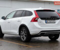 Белый Вольво V60 Cross Country, объемом двигателя 2.5 л и пробегом 144 тыс. км за 16400 $, фото 4 на Automoto.ua