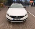 Белый Вольво V60 Cross Country, объемом двигателя 2 л и пробегом 144 тыс. км за 18500 $, фото 4 на Automoto.ua