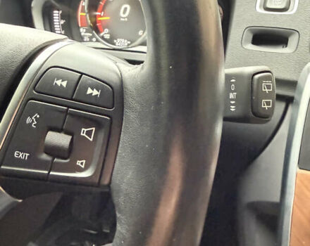 Белый Вольво V60 Cross Country, объемом двигателя 2.4 л и пробегом 54 тыс. км за 22500 $, фото 19 на Automoto.ua