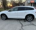 Белый Вольво V60 Cross Country, объемом двигателя 2 л и пробегом 115 тыс. км за 16200 $, фото 1 на Automoto.ua