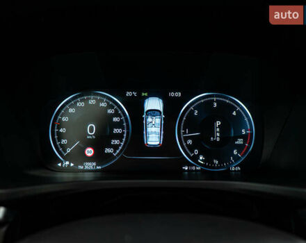 Белый Вольво V60 Cross Country, объемом двигателя 2 л и пробегом 199 тыс. км за 27439 $, фото 13 на Automoto.ua