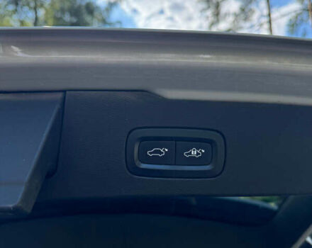 Білий Вольво V60 Cross Country, об'ємом двигуна 2 л та пробігом 196 тис. км за 26500 $, фото 36 на Automoto.ua