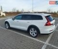 Белый Вольво V60 Cross Country, объемом двигателя 1.97 л и пробегом 180 тыс. км за 30000 $, фото 5 на Automoto.ua