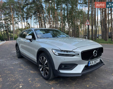Белый Вольво V60 Cross Country, объемом двигателя 2 л и пробегом 196 тыс. км за 33000 $, фото 9 на Automoto.ua