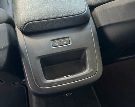 Білий Вольво V60 Cross Country, об'ємом двигуна 2 л та пробігом 196 тис. км за 26500 $, фото 11 на Automoto.ua