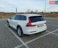 Белый Вольво V60 Cross Country, объемом двигателя 1.97 л и пробегом 180 тыс. км за 30000 $, фото 6 на Automoto.ua