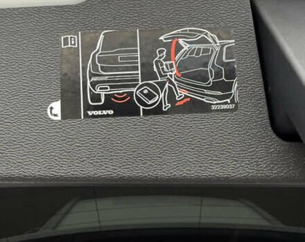 Белый Вольво V60 Cross Country, объемом двигателя 1.97 л и пробегом 219 тыс. км за 29900 $, фото 14 на Automoto.ua