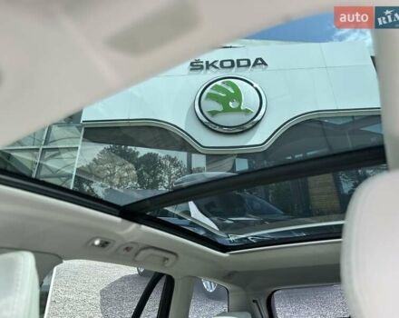 Белый Вольво V60 Cross Country, объемом двигателя 1.97 л и пробегом 60 тыс. км за 32999 $, фото 18 на Automoto.ua