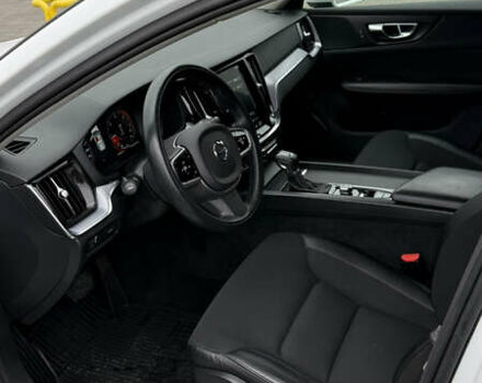 Белый Вольво V60 Cross Country, объемом двигателя 1.97 л и пробегом 219 тыс. км за 29900 $, фото 7 на Automoto.ua