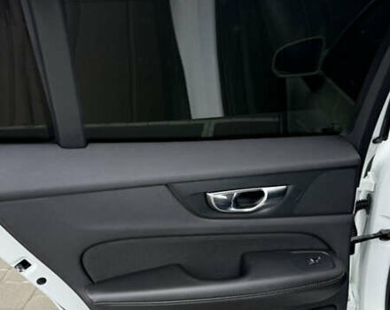 Белый Вольво V60 Cross Country, объемом двигателя 1.97 л и пробегом 219 тыс. км за 29900 $, фото 13 на Automoto.ua