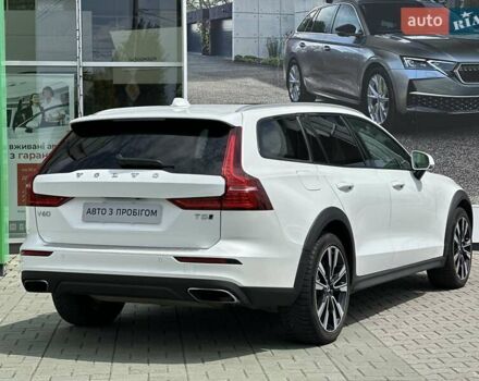 Белый Вольво V60 Cross Country, объемом двигателя 1.97 л и пробегом 60 тыс. км за 32999 $, фото 24 на Automoto.ua