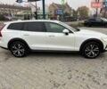 Білий Вольво V60 Cross Country, об'ємом двигуна 1.97 л та пробігом 37 тис. км за 33500 $, фото 32 на Automoto.ua