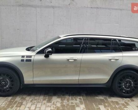 Бежевый Вольво V60 Cross Country, объемом двигателя 1.97 л и пробегом 126 тыс. км за 32500 $, фото 6 на Automoto.ua
