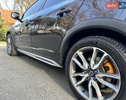 Черный Вольво V60 Cross Country, объемом двигателя 1.97 л и пробегом 139 тыс. км за 18900 $, фото 15 на Automoto.ua