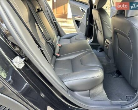 Черный Вольво V60 Cross Country, объемом двигателя 1.97 л и пробегом 139 тыс. км за 18900 $, фото 70 на Automoto.ua