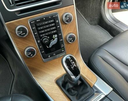 Черный Вольво V60 Cross Country, объемом двигателя 1.97 л и пробегом 139 тыс. км за 18900 $, фото 60 на Automoto.ua