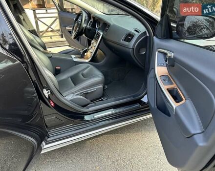 Черный Вольво V60 Cross Country, объемом двигателя 1.97 л и пробегом 139 тыс. км за 18900 $, фото 68 на Automoto.ua