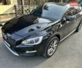 Черный Вольво V60 Cross Country, объемом двигателя 1.97 л и пробегом 139 тыс. км за 18900 $, фото 2 на Automoto.ua