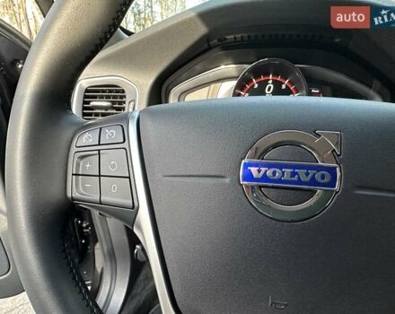 Черный Вольво V60 Cross Country, объемом двигателя 1.97 л и пробегом 139 тыс. км за 18900 $, фото 54 на Automoto.ua