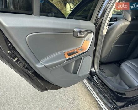 Черный Вольво V60 Cross Country, объемом двигателя 1.97 л и пробегом 139 тыс. км за 18900 $, фото 78 на Automoto.ua