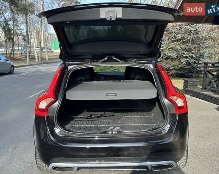 Черный Вольво V60 Cross Country, объемом двигателя 1.97 л и пробегом 139 тыс. км за 18900 $, фото 25 на Automoto.ua