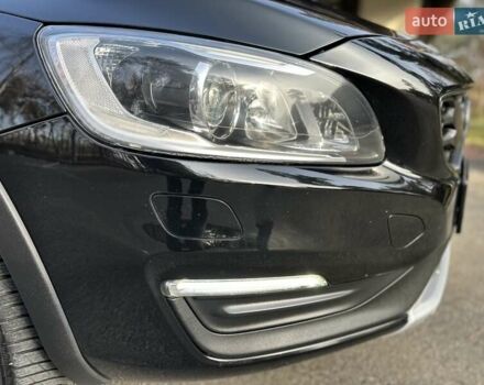 Черный Вольво V60 Cross Country, объемом двигателя 1.97 л и пробегом 139 тыс. км за 18900 $, фото 19 на Automoto.ua