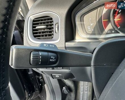 Черный Вольво V60 Cross Country, объемом двигателя 1.97 л и пробегом 139 тыс. км за 18900 $, фото 51 на Automoto.ua