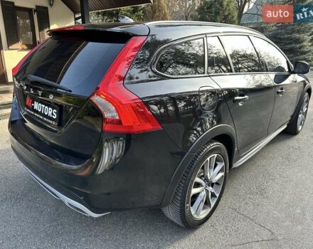 Черный Вольво V60 Cross Country, объемом двигателя 1.97 л и пробегом 139 тыс. км за 18900 $, фото 35 на Automoto.ua