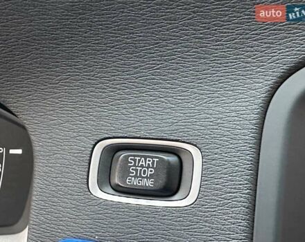 Черный Вольво V60 Cross Country, объемом двигателя 1.97 л и пробегом 139 тыс. км за 18900 $, фото 61 на Automoto.ua