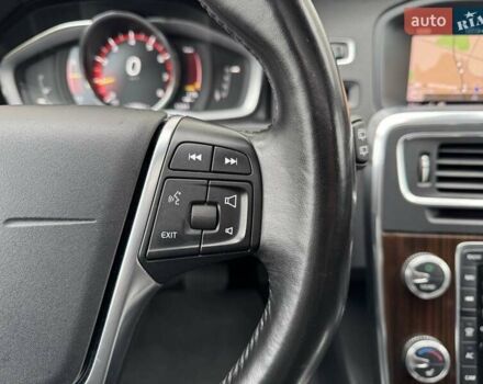 Вольво V60 Cross Country 2018 в Сарнах на Automoto.ua Черный Вольво V60 Cross Country, объемом двигателя 2 л и пробегом 77 тыс. км за 17400 $, фото 61 на Automoto.ua