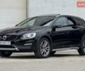 Вольво V60 Cross Country 2018 в Сарнах на Automoto.ua Черный Вольво V60 Cross Country, объемом двигателя 2 л и пробегом 77 тыс. км за 17400 $, фото 22 на Automoto.ua