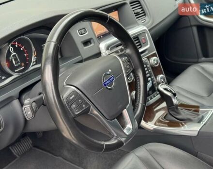 Вольво V60 Cross Country 2018 в Сарнах на Automoto.ua Черный Вольво V60 Cross Country, объемом двигателя 2 л и пробегом 77 тыс. км за 17400 $, фото 41 на Automoto.ua