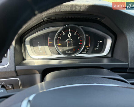 Черный Вольво V60 Cross Country, объемом двигателя 2 л и пробегом 198 тыс. км за 17500 $, фото 19 на Automoto.ua
