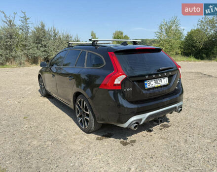 Черный Вольво V60 Cross Country, объемом двигателя 2 л и пробегом 198 тыс. км за 17500 $, фото 29 на Automoto.ua